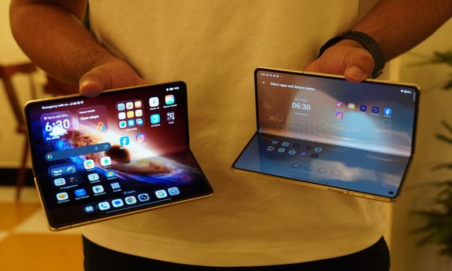 Motorola Razr Fold vs Honor Magic V6 Featured