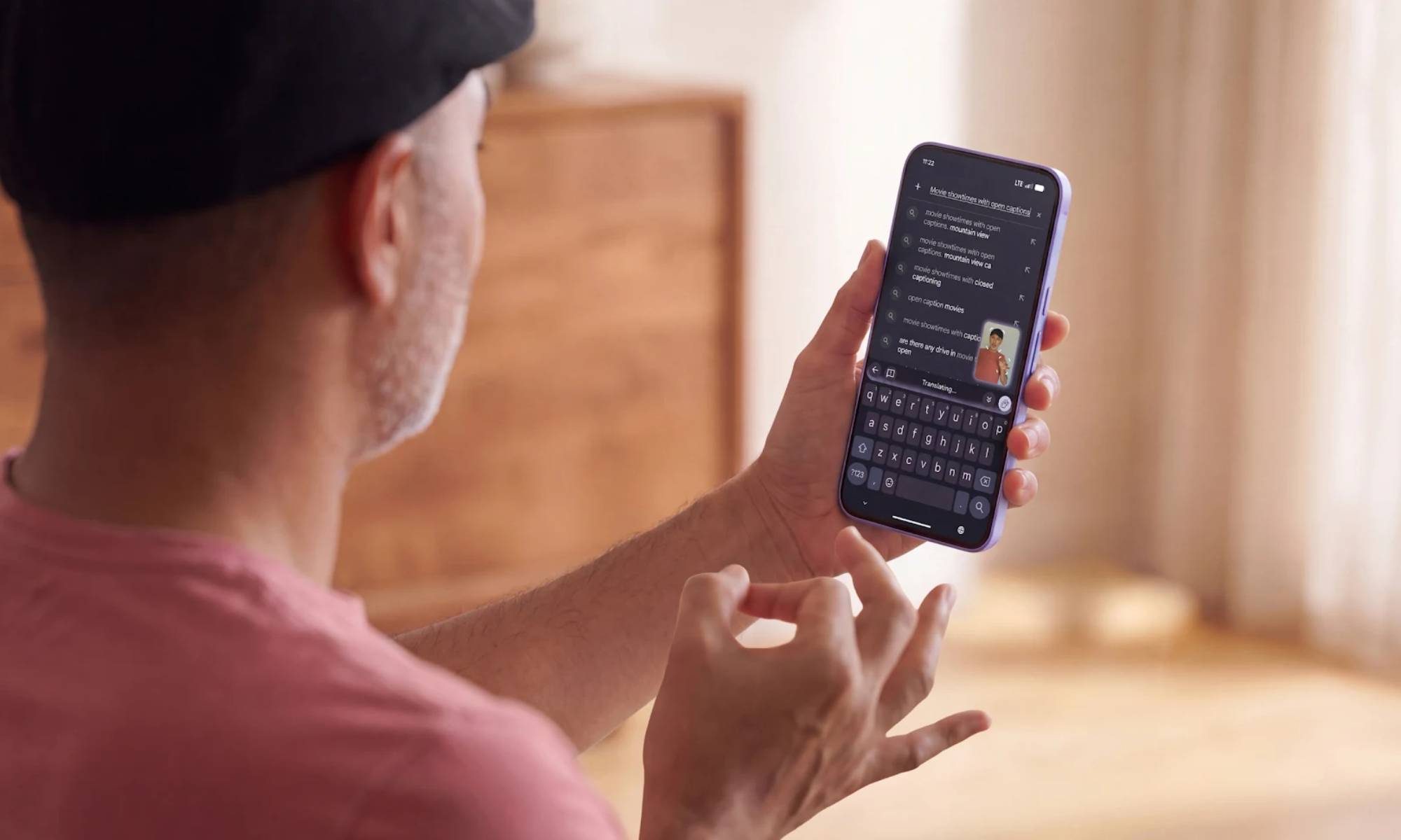 Pixel 11 series sign to text featured