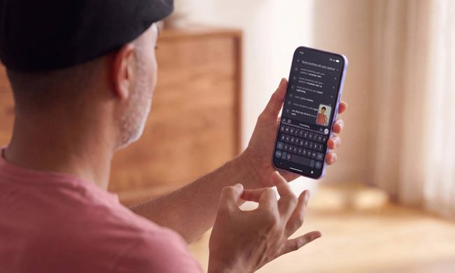 Pixel 11 series sign to text featured