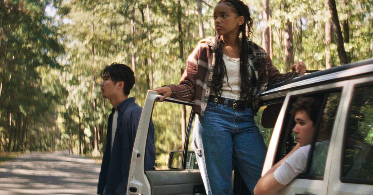 EXCLUSIVE: It Ends director on the six-year journey behind Neon’s existential horror movie EXCLUSIVE: It Ends director on the six-year journey behind Neon’s existential horror movie
