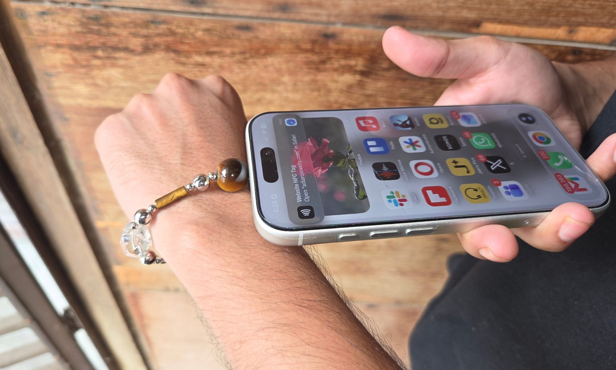 Adiaro Balance Chain Bracelet.