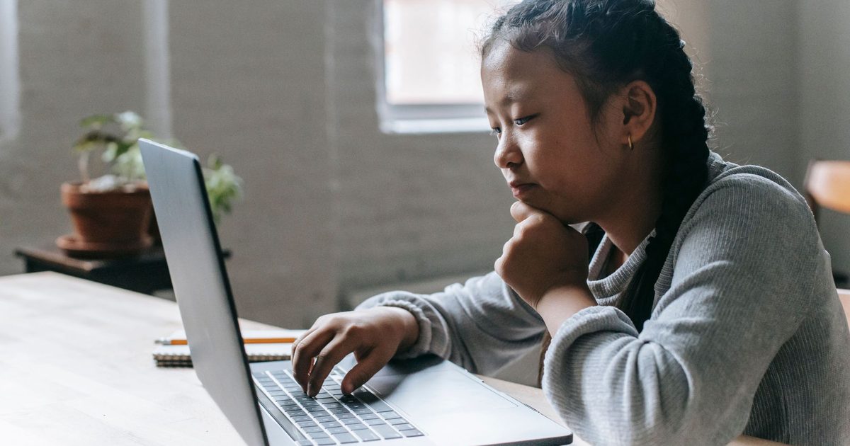 Are classroom screens making children less cognitively capable? Experts are divided