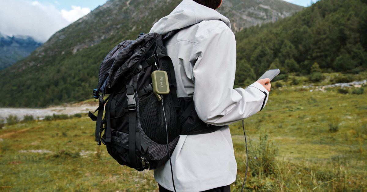 A série INIU Outdoor Rugged sai da rede com um banco de energia que é rápido, robusto e construído para a natureza