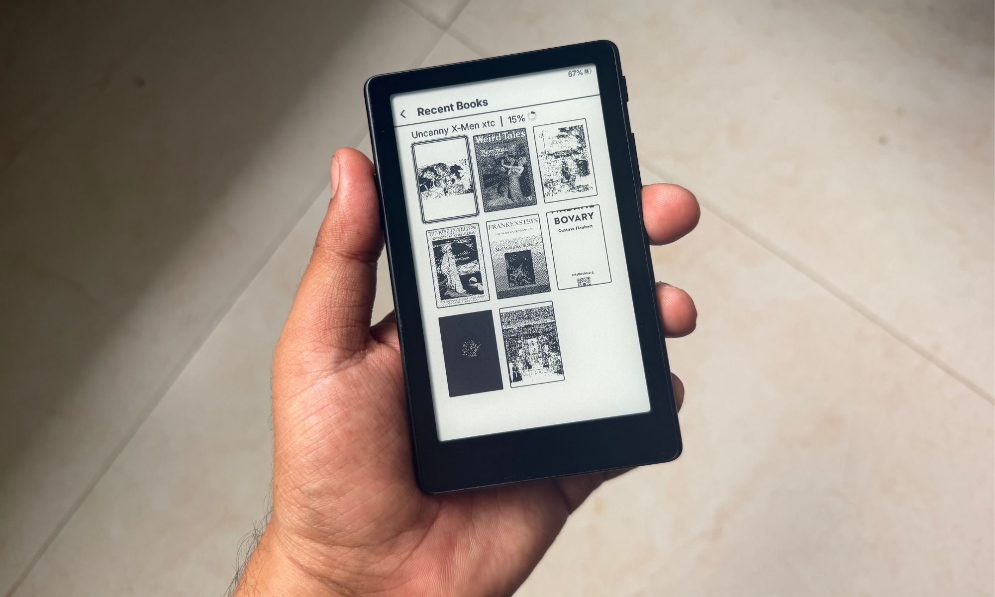 XTEINK X4 Pro ereader.