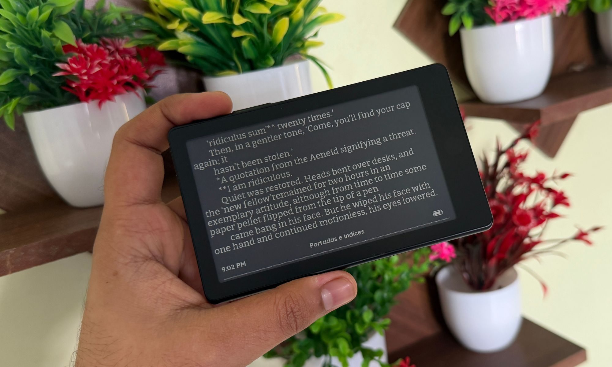 XTEINK X4 Pro ereader.