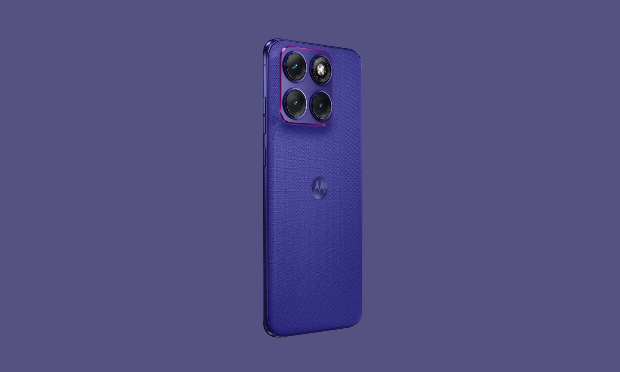 Motorola's latest Edge model adds telephoto zoom and a faster