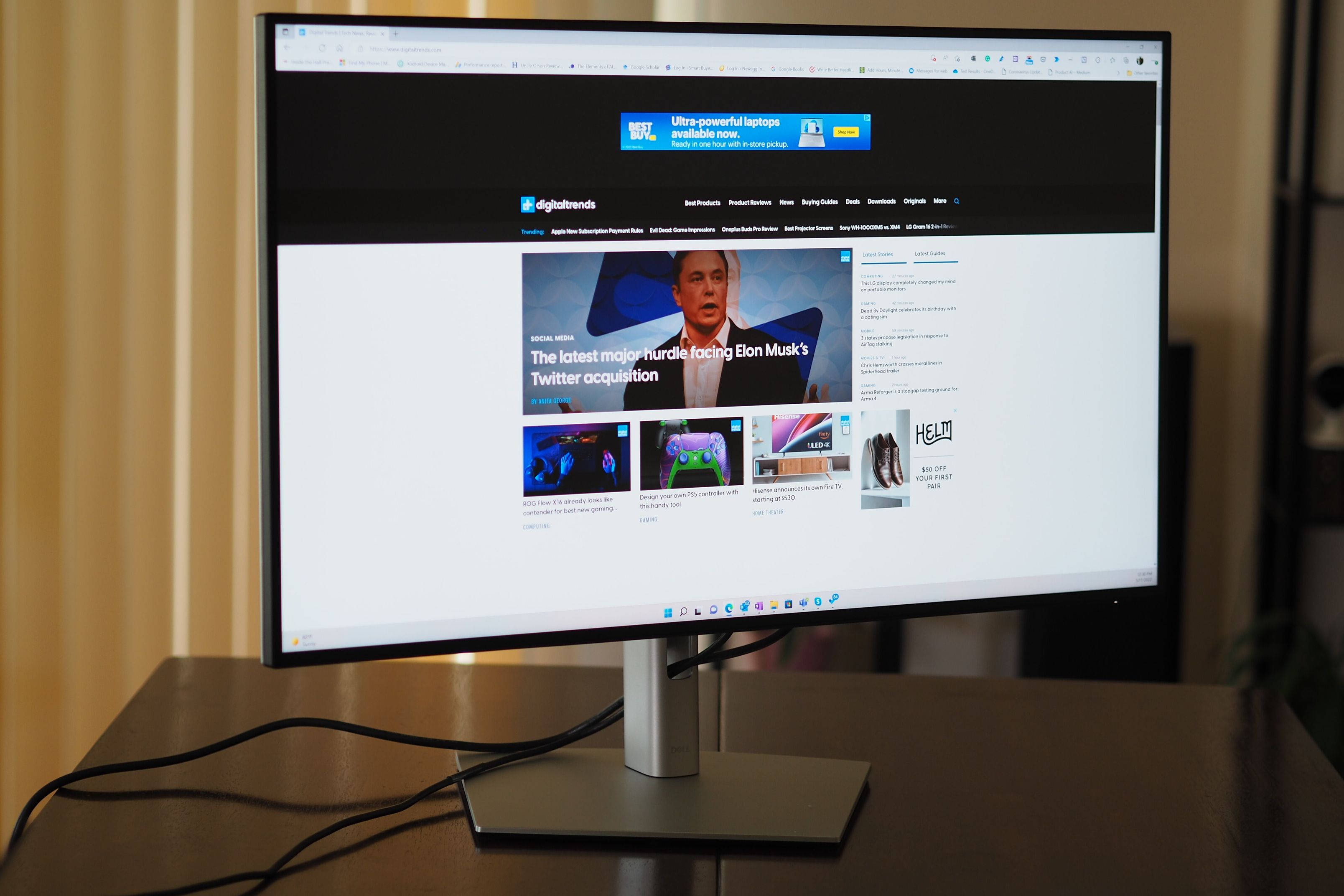 Dell 32 4K USB-C Hub Monitor review: Deep blacks, more power