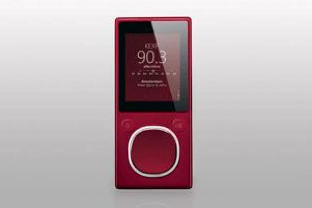 microsoft zune 8gb review in red