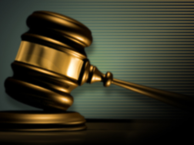 lawsuit-judge-gavel