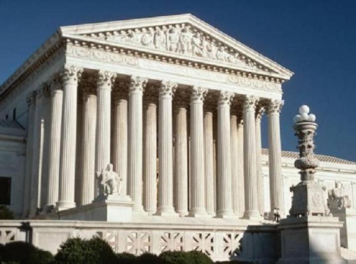 apple samsung patent brief support supreme court building1