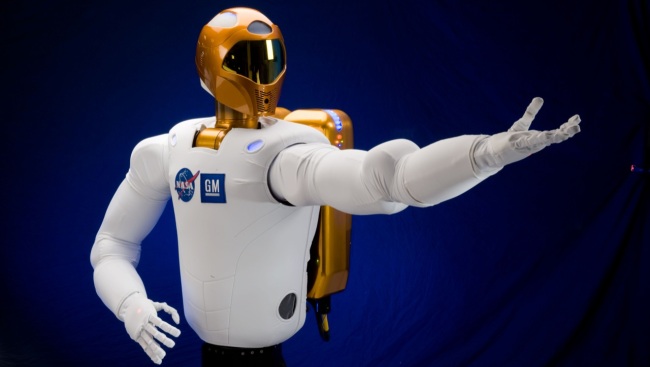 nasa-robonaut-2-come-here-space-android-robot