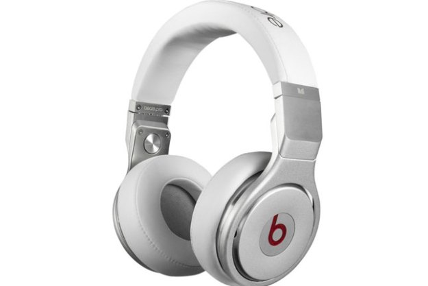Monster Beats by Dr. Dre Pro White Front Angle