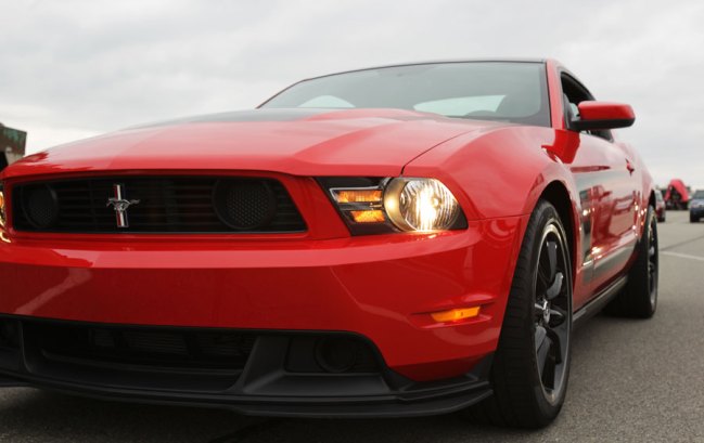 Mustang Boss 302 Red Front Close Up