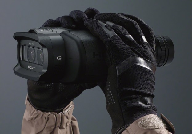 DEV-3-Sony-binoculars