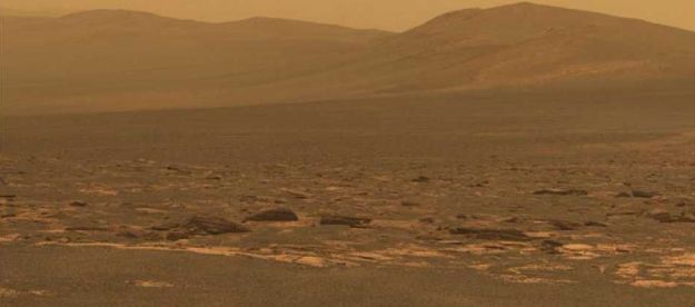 mars rover arrives at endeavor crater after three year journey