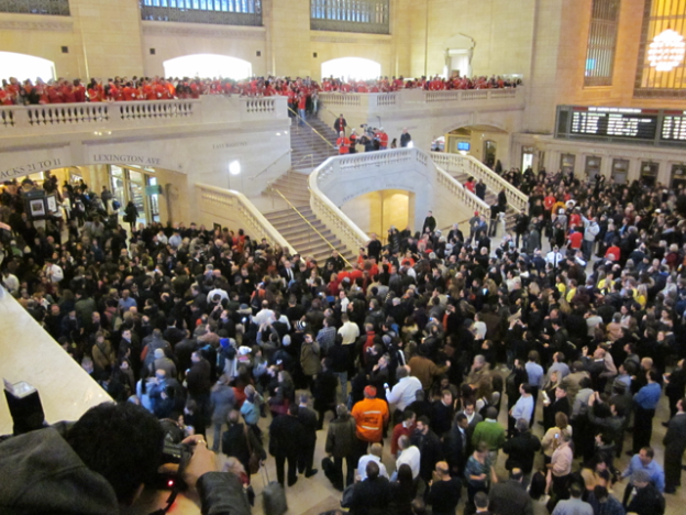 Grand Central Apple store opening