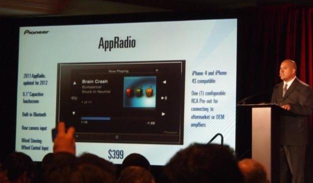 pioneer-app-radio-2-ces-2012