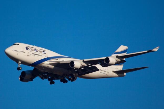 El Al 747 (Parypa / Shutterstock)