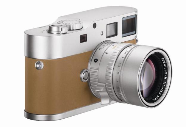 Leica M9-P Hermes Limited Edition leather camera