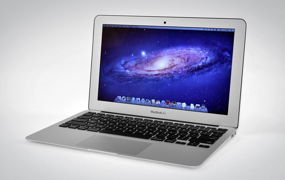 apple macbook air 2012 11インチ　A1465