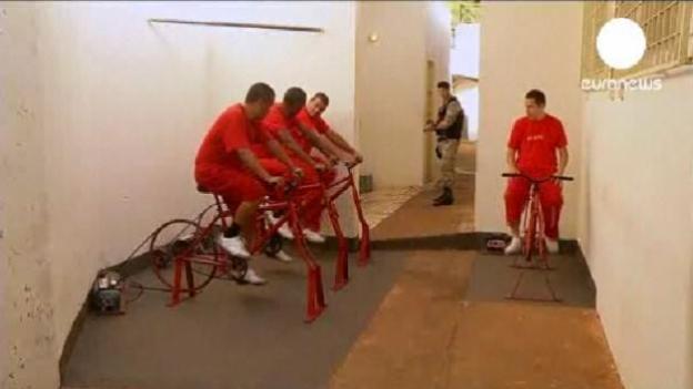 Brazilian prisoners cycling