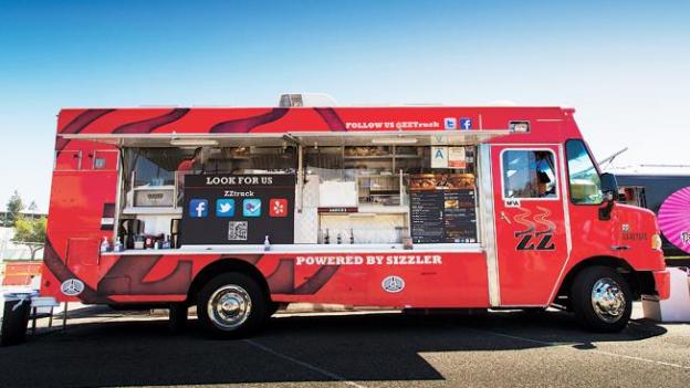 Meals on wheels Applebees, Taco Bell go mobile with roving restaurants