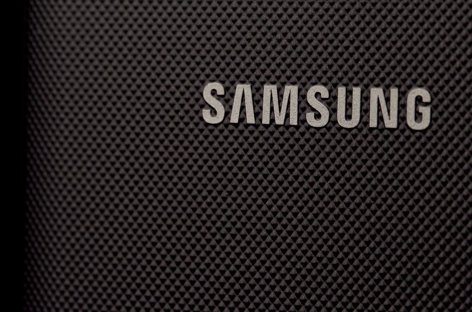 Samsung Galaxy Rugby Pro Review logo closeup