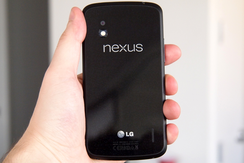 Google Nexus 4 Review back android phone