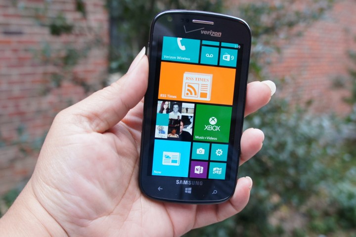 Samsung ATIV Odyssey Review windows phone 8