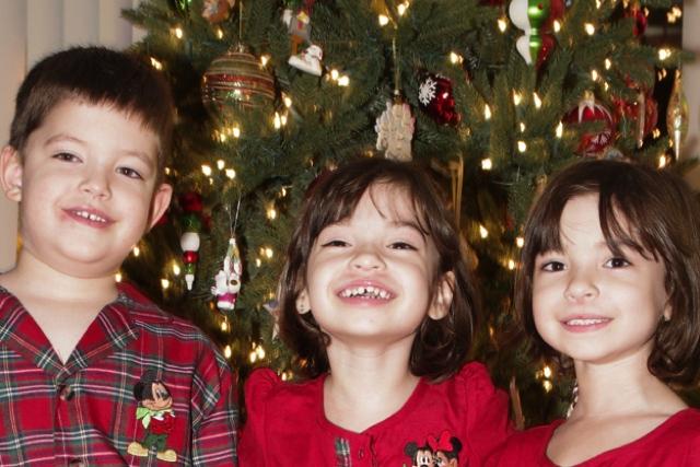 taking the perfect christmas indoor portraits portrait2 640