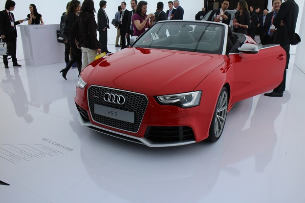 Audi RS5 Cabriolet at CES 2013
