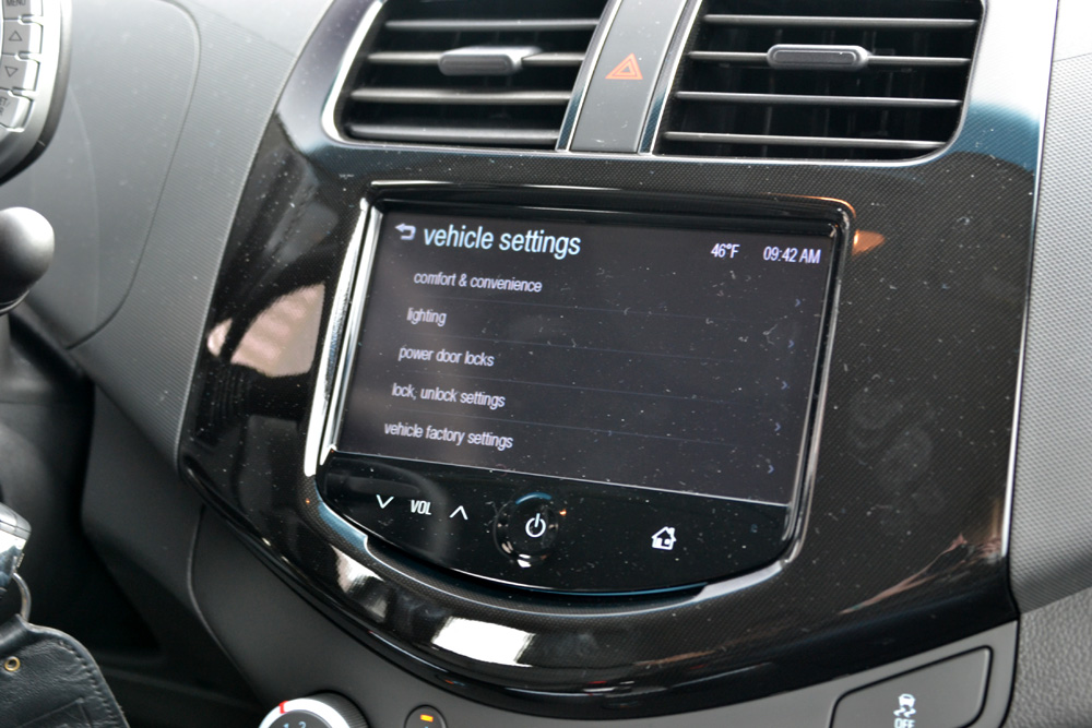 no disc drive nav problem 2013 chevy spark brings your phone to the dash chevrolet 2lt vehicle settings
