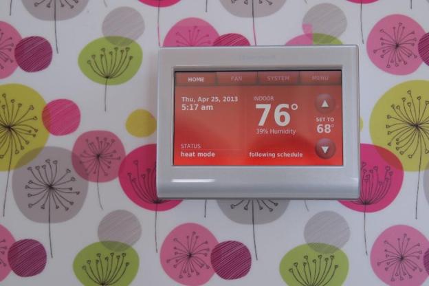 Honeywell WiFi Smart Thermostat Prestige HD