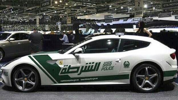 Dubai Police Ferrari FF profile