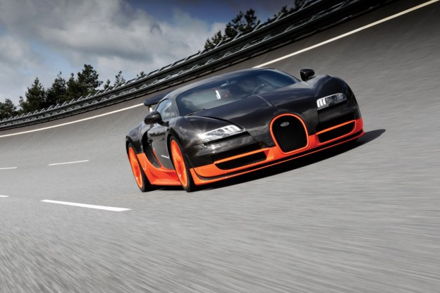 Bugatti Veyron Super Sport low angle