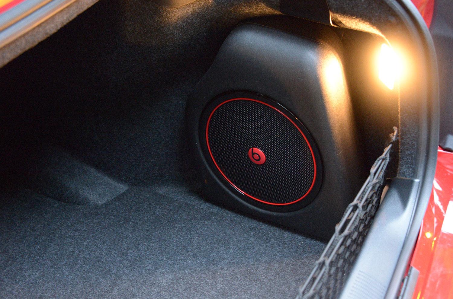 2013 Dodge Charger SXT Review | Digital 