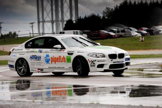 BMW M5 Guinness World Record drift