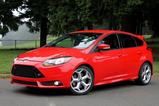 2013 Ford Focus ST left side angle