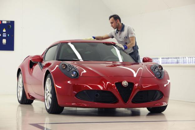 Alfa Romeo 4C in production