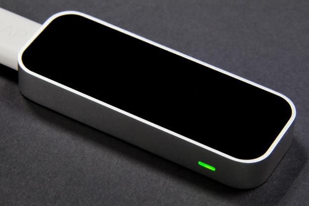 leap motion controller review front angle