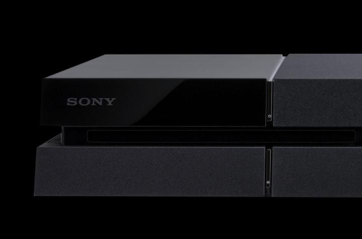 Xbox One vs PS4 Blu_ray and DVD PS4