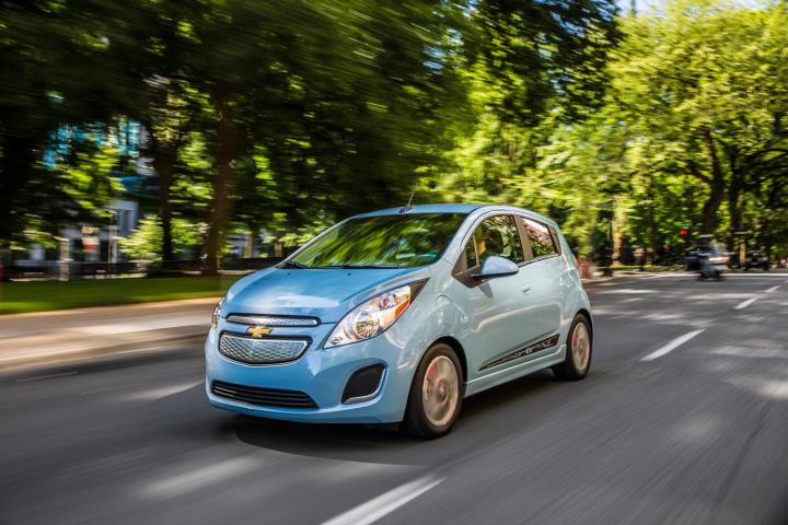 chevy says spark ev can save you a cool 9k over five year period 2014 chevrolet sparkev