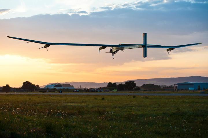 5 big industries battery storage tech and solar power could change forever impulse plane1500