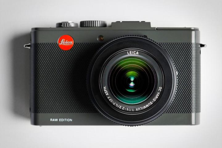 the leica d lux wants to get into your jeans and you should let it g star raw camera 2