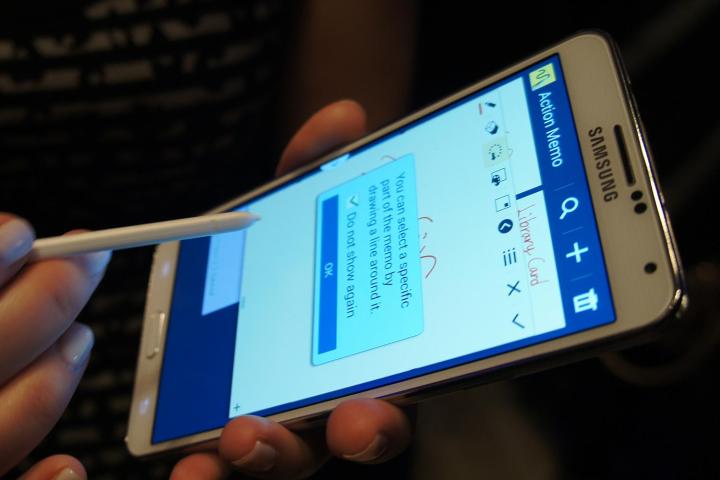 Samsung Galaxy Note 3 Hands On Action Memo