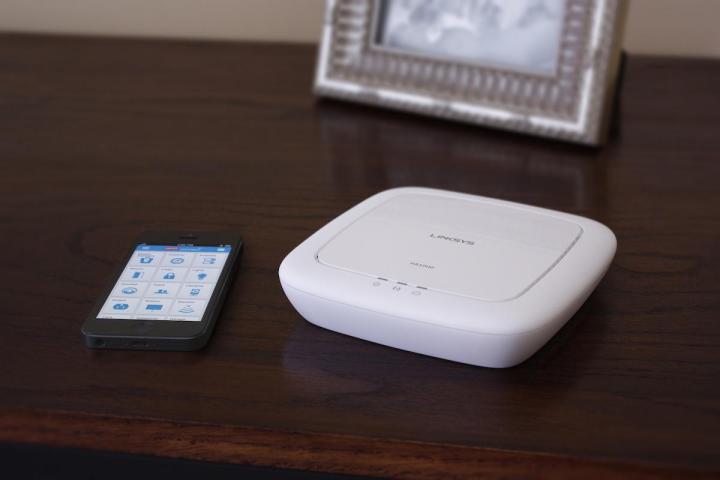staples connect bridges all your internet of things into one managing app