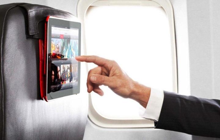 you will soon be able to use your gadgets during takeoff airplane flight ipad tablet gadget