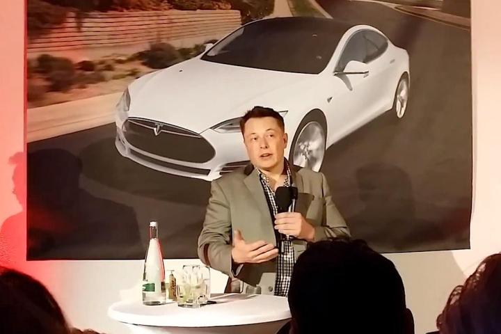 elon musk tesla masses way musk2