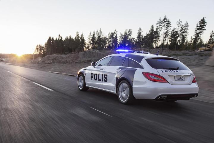 finnish police get mercedes benz cls shooting brake