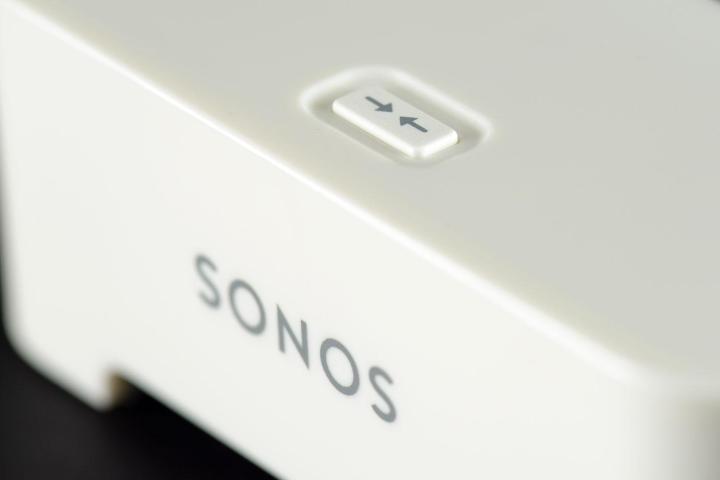Sonos-Play1-speaker-top-button
